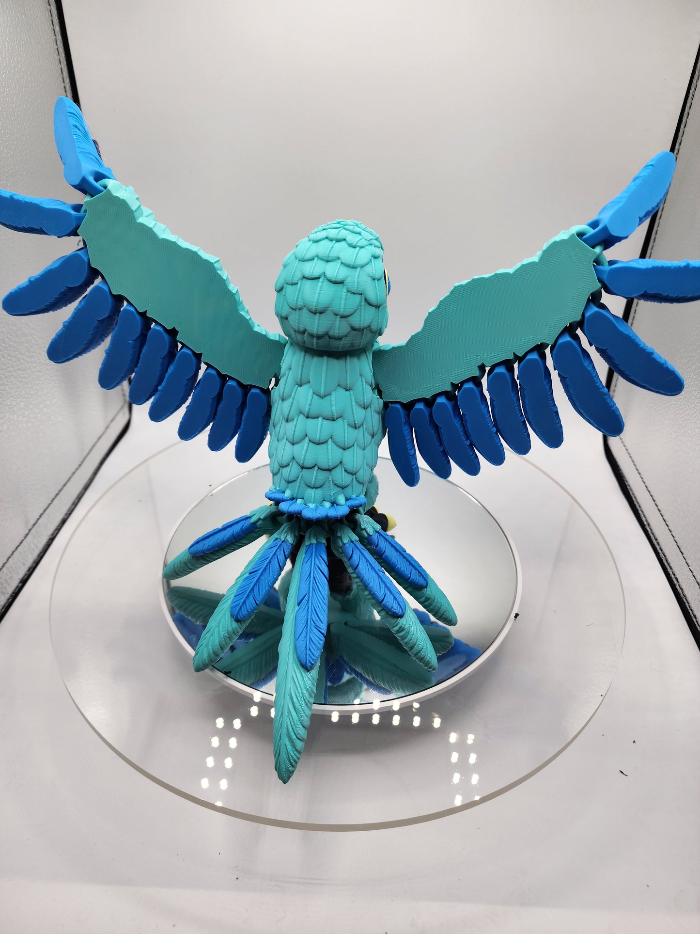 3D printed articulated multi-color Parrot