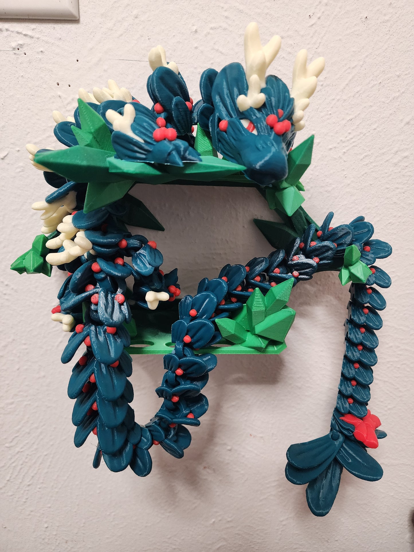 3D printed articulated Mistletoe Dragon