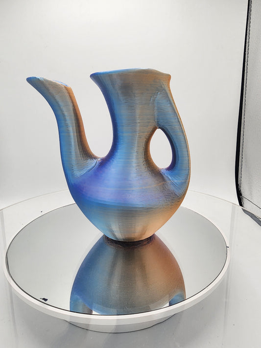 3D printed ODD looking decorative color-changing Vase.