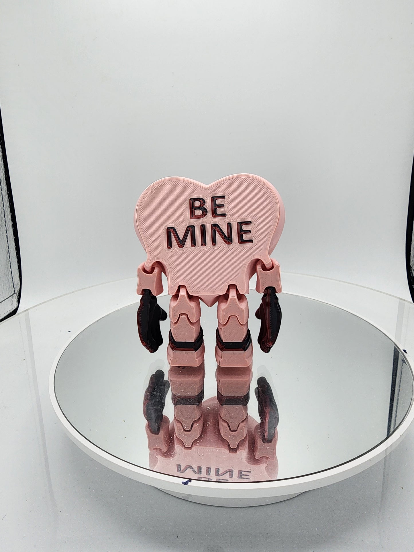 3D printed articulated Valentines Day Herbert the Heart.