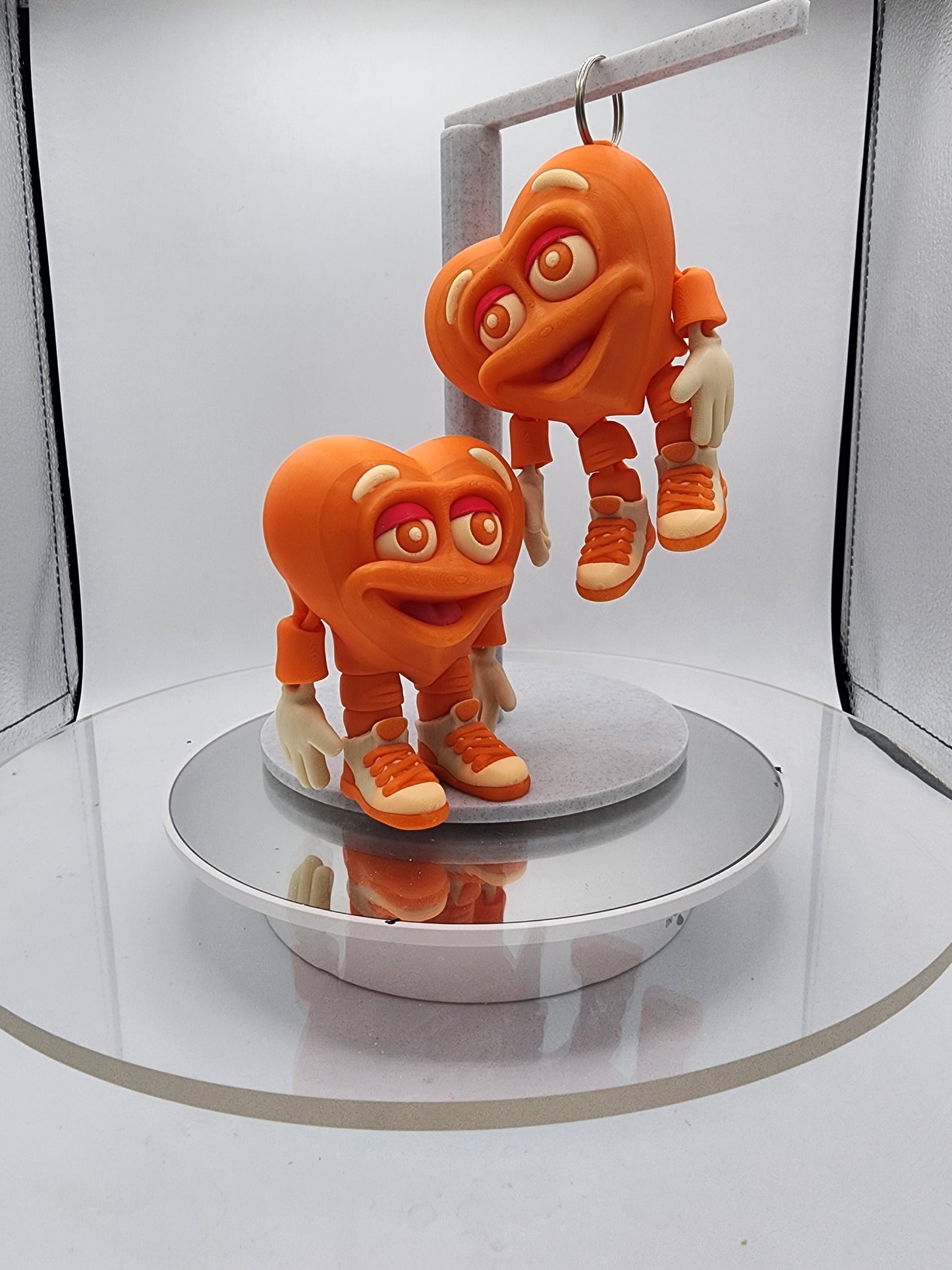 3D printed articulated Valentines Day Herbert the Heart.