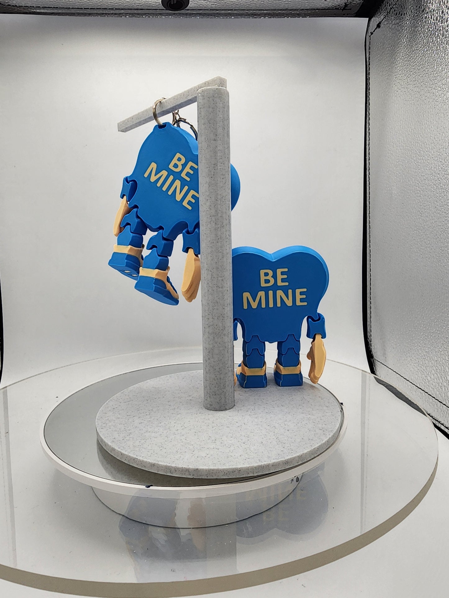 3D printed articulated Valentines Day Herbert the Heart.